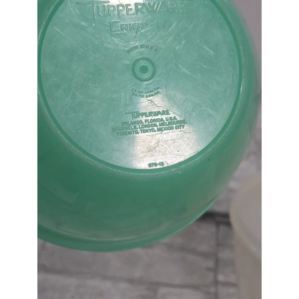 Tupperware crisp it